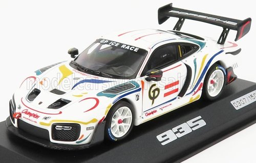 Porsche 935 Champion