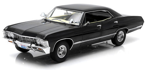 1967 Chevrolet Impala Sport Sedan, tuxedo black