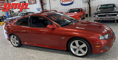 2006 Pontiac GTO, spice red with black interior
