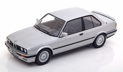 BMW 325i E30 M-Package 1 1987 silver