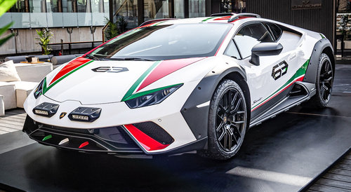 Lamborghini Huracan Sterrato - Italian Livery Doha Lounge / Qatar