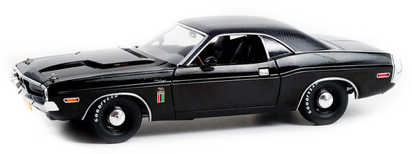 1970 Dodge Challenger R/T 426 HEMI *The Black Ghost*