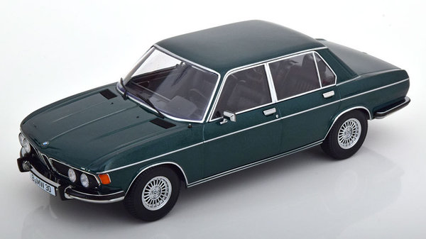 BMW 3.0S E3 2.Series 1971 dunkelgrün-metallic